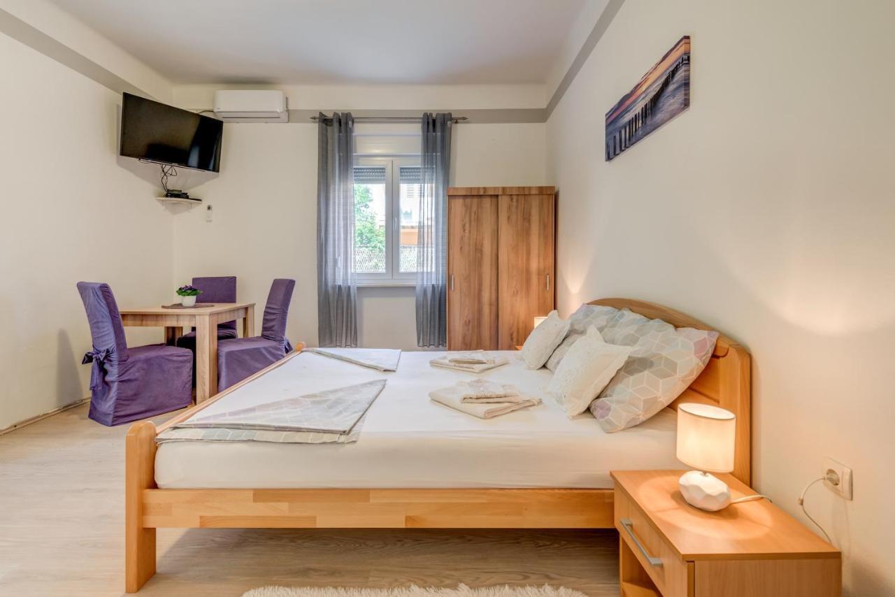 Ferienwohnung Petite Split Exterior foto